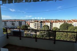 Zadar - Bili Brig, prostrani stan 91m2 pogled more! 259000€, Zadar, Appartment