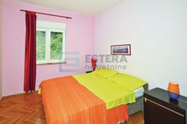 PRODAJA Čiovo kuća s 5 apartmana 200 m od mora, otvoren pogled na more, Trogir - Okolica, House