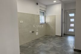 Rijeka, Trsat - stan 1S+DB, Rijeka, Appartement