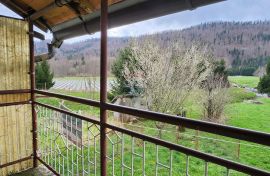 Gorski Kotar, Lokve - samostojeća kuća sa okućnicom uz potok 1282 m2, Lokve, House