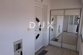 ČAVLE, MAVRINCI - dvojna kuća, 105m2, Čavle, Famiglia