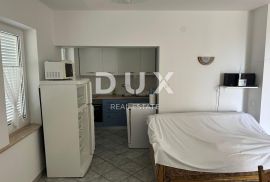 OTOK PAG, MANDRE, 2s+db apartman s pogledom na more, Kolan, Διαμέρισμα