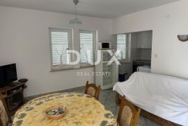 OTOK PAG, MANDRE, 2s+db apartman s pogledom na more, Kolan, Kвартира