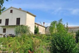 Prostrano građevinsko zemljište s pogledom na more, Sveti Lovreč, Land