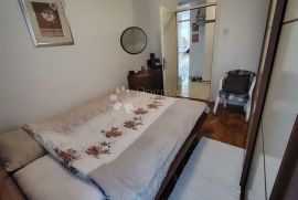 TOP LOKACIJA SA PANORAMSKIM POGLEDOM I LIFTOM, Rijeka, Apartamento