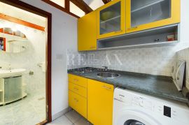 Crikvenica - dvosoban stan u centru grada, Crikvenica, Appartement