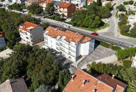 Crikvenica dvoetažni stan blizu mora, Crikvenica, Apartamento