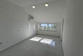 Crikvenica dvoetažni stan, Crikvenica, Appartment