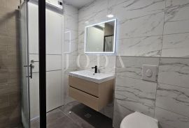 Crikvenica dvoetažni stan, Crikvenica, Apartamento