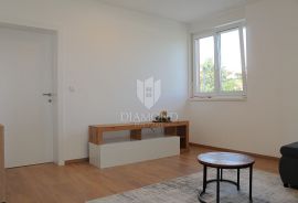 Labin, odličan dvosoban stan u novogradnji, Labin, Apartamento