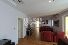 Izdavanje, vila u Zemunu ID#20245, Zemun, Haus