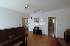 Izdavanje, vila u Zemunu ID#20245, Zemun, Дом