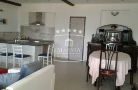 Maslenica - stan 132m2 PRVI RED do mora! 341000€, Jasenice, Διαμέρισμα