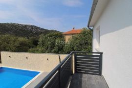 Drivenik - kuća za odmor sa bazenom, 150m2, Vinodolska Općina, Famiglia