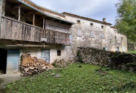 Istra, Ćićarija, autohtona kamena kuća, Lanišće, Maison