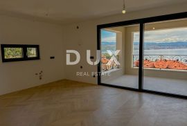 OPATIJA, CENTAR - 3S+DB stan 140m2 u novogradnji u centru Opatije, garaža, terasa, pogled na more, Opatija, Flat