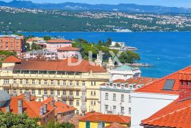 OPATIJA, CENTAR - 3S+DB stan 140m2 u novogradnji u centru Opatije, garaža, terasa, pogled na more, Opatija, Wohnung