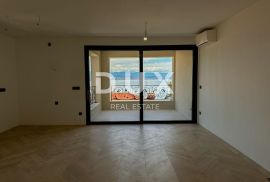 OPATIJA, CENTAR - 3S+DB stan 140m2 u novogradnji u centru Opatije, garaža, terasa, pogled na more, Opatija, Daire