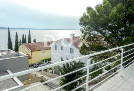 STARIGRAD PAKLENICA - apartmanska kuća blizu mora, Starigrad, Haus