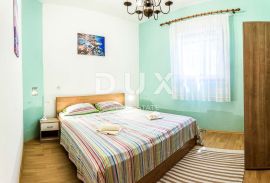 STARIGRAD PAKLENICA - apartmanska kuća blizu mora, Starigrad, Famiglia