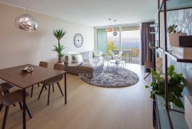 OPATIJA - luksuzan stan s bazenom i pogledom, Opatija, Appartement