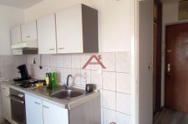 Drenova, uredna garsonijera, 24 m2, Rijeka, Daire