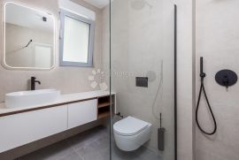 OPATIJA, LUKSUZNI STAN, 2S+DB, BALKON, LIFT, BAZEN, Opatija, Kвартира