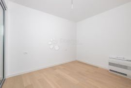 OPATIJA, LUKSUZNI STAN, 2S+DB, BALKON, LIFT, BAZEN, Opatija, Apartamento