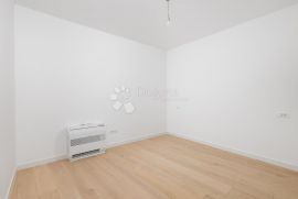 OPATIJA, LUKSUZNI STAN, 2S+DB, BALKON, LIFT, BAZEN, Opatija, Apartamento