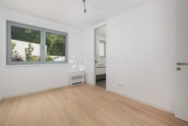 OPATIJA, LUKSUZNI STAN, 2S+DB, BALKON, LIFT, BAZEN, Opatija, Kвартира