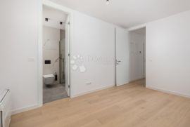 OPATIJA, LUKSUZNI STAN, 2S+DB, BALKON, LIFT, BAZEN, Opatija, Apartamento