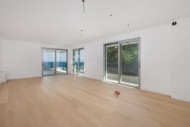 OPATIJA, LUKSUZNI STAN, 2S+DB, BALKON, LIFT, BAZEN, Opatija, Apartamento