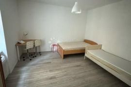 Šarmantan stan u traženoj zoni, Rijeka, Appartement