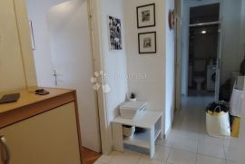 TOP LOKACIJA SA PANORAMSKIM POGLEDOM I LIFTOM, Rijeka, Apartamento