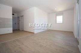 Zemun, Altina, Ugrinovacki put , 3.0, 56m2, Zemun, Flat