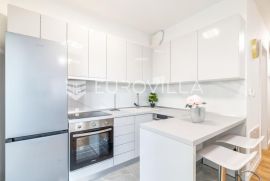 Zagreb, Kajzerica, predivan dvosoban stan u novogradnji 44 m2 + VPM, PRVI NAJAM, Zagreb, Appartement