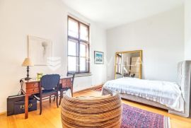 Zagreb, Teslina prekrasan trosoban stan NKP 90 m2 s PM, Zagreb, Appartamento