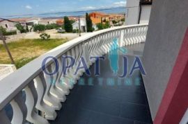 Vir, moderan apartman E2 u blizini mora i sadržaja, Vir, Διαμέρισμα