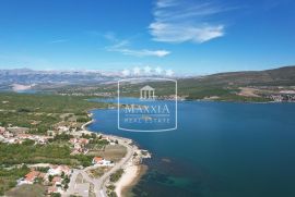 Pridraga - građevinsko zem. 1131m2 PRILIKA! 46000€, Novigrad, Land