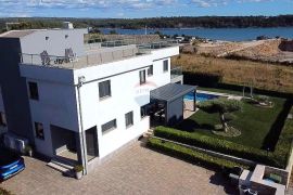 Istra, Novigrad, vila s bazenom blizu mora, Novigrad, House