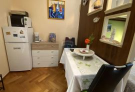 Rijeka, Pećine - garsonijera za najam, Rijeka, Flat