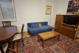 ZAGREB: VRAPČE - Dvosobni stan - Terasa - Vrt - Parking - PET FRIENDLY, Zagreb, Apartamento