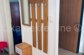 ZAGREB: VRAPČE - Dvosobni stan - Terasa - Vrt - Parking - PET FRIENDLY, Zagreb, Appartement