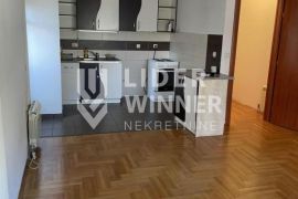 Trosoban stan sa odličnim rasporedom prostorija ID#122920, Voždovac, Appartment