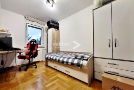 Srdoči, uređen 2-soban s dnevnim boravkom u novijoj zgradi, Rijeka, Apartamento