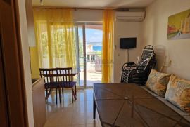 Apartman PRODAJA Pašman 40 m2, 2s,150 m od mora, pogled na more, Pašman, Kвартира