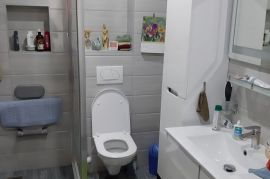 Prodajem stan u Banji Koviljaci, Loznica, Apartamento