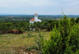 Poljoprivredno zemljište s bunarom za vodu na zemljištu!, Sveti Filip I Jakov, Tierra