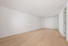 OPATIJA, LUKSUZNI STAN, 2S+DB, TERASA, LIFT, BAZEN, Opatija, Appartment