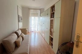 Komforan stan blizu centra Rijeke, Rijeka, Appartment